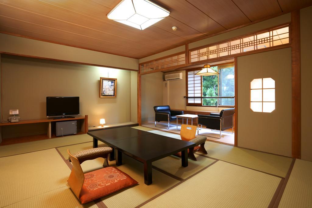 Hotel Tsukagoshiya Shibukawa Exterior foto